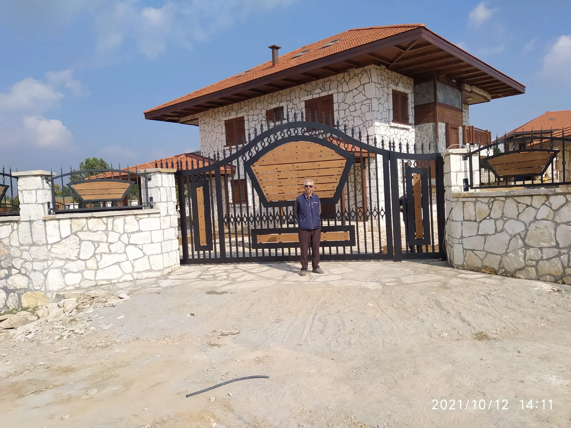 Sokak Kapi 2