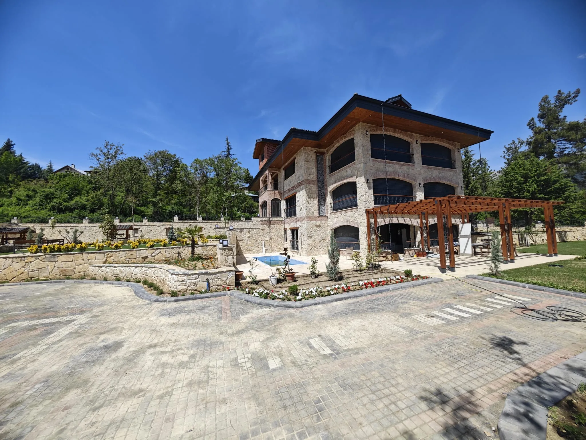 Ahsap Yayla Evi Yatak Odasi
